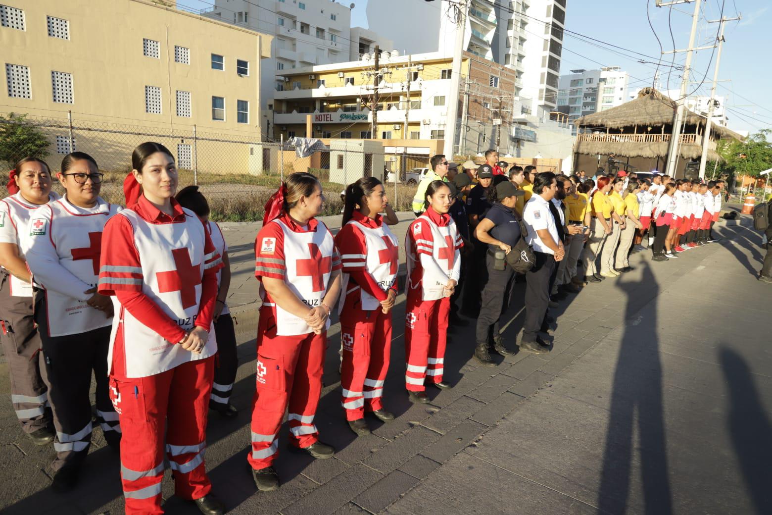 $!Ponen en marcha en Mazatlán el Operativo de Seguridad Guadalupe-Reyes