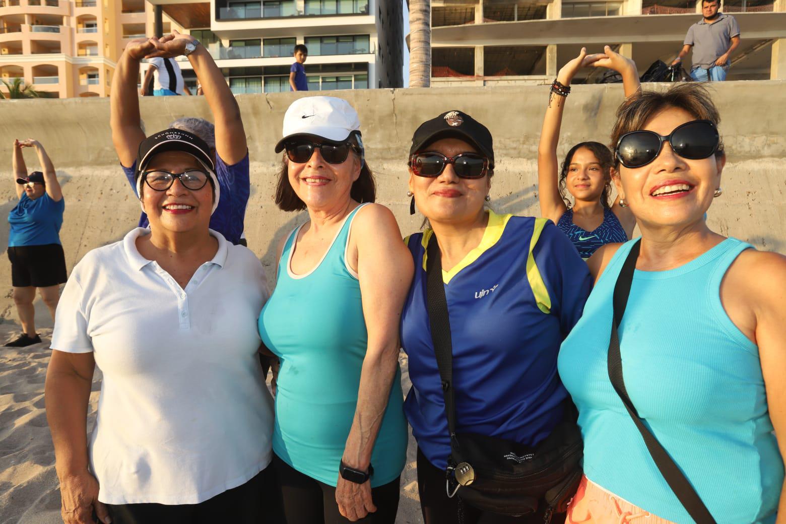 $!Rebeca de Rojas, Leonor Lizárraga, Elvira Castro y María Elena Díaz.