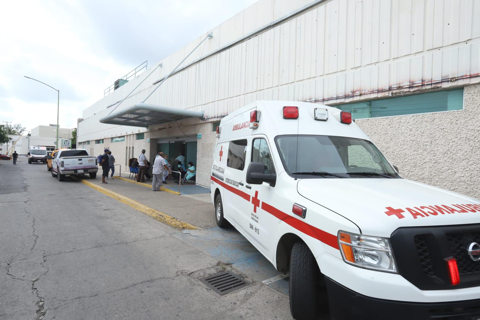 $!Desalojan áreas del IMSS nuevo en Mazatlán por fuga de oxígeno