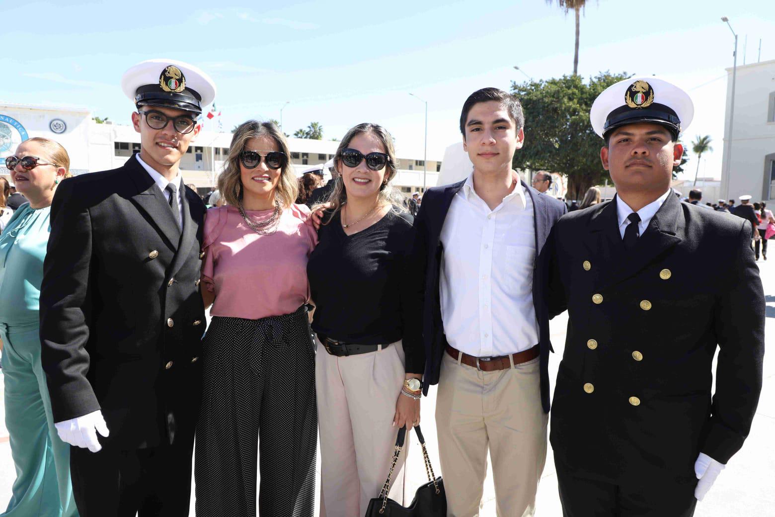 $!Asisten a celebración de la Escuela Náutica Mercante de Mazatlán