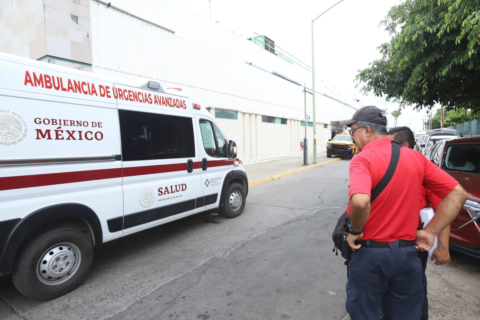 $!Desalojan áreas del IMSS nuevo en Mazatlán por fuga de oxígeno