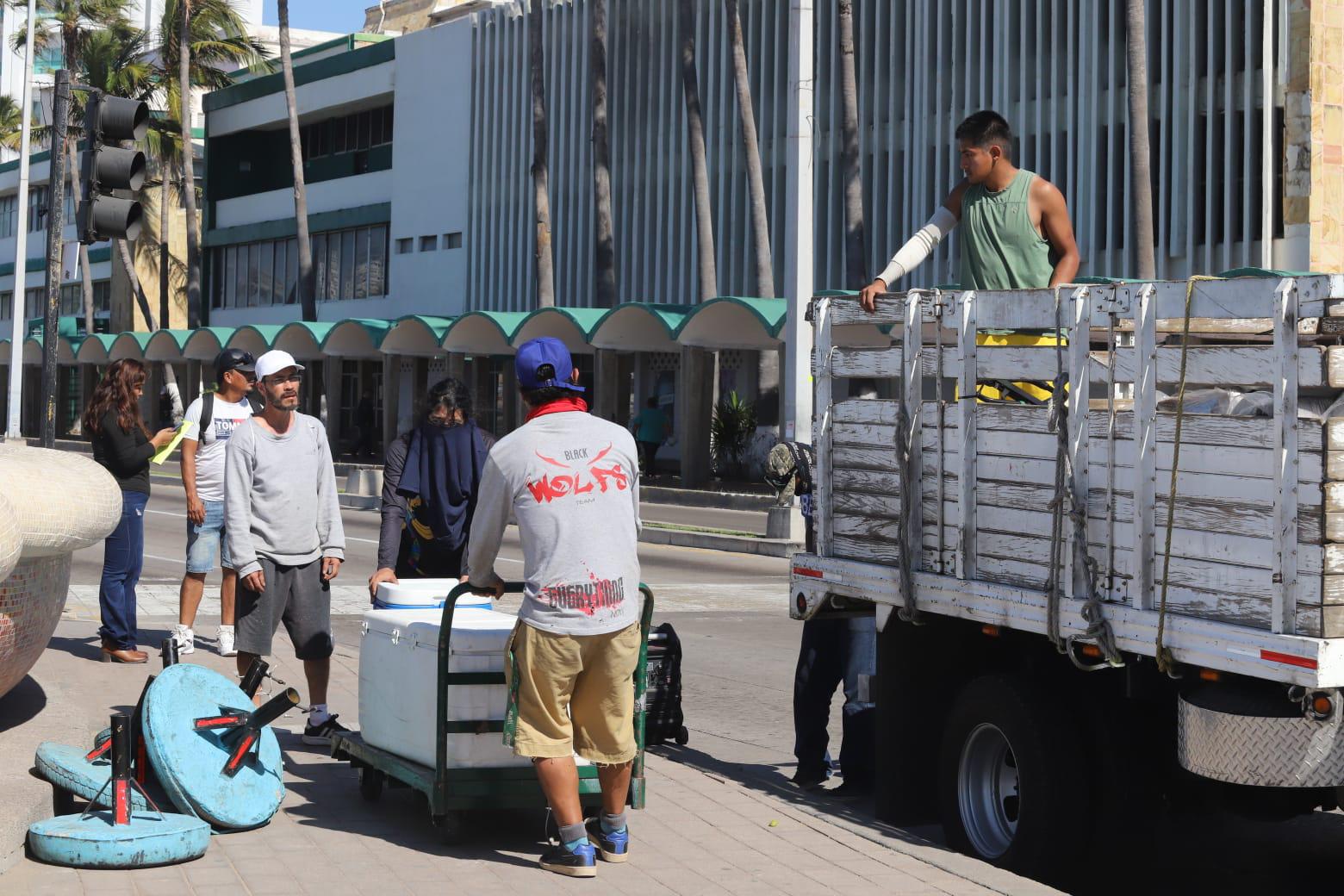 $!¡Tome precauciones! Cierran de forma parcial Avenida del Mar por trabajos para competencia deportiva