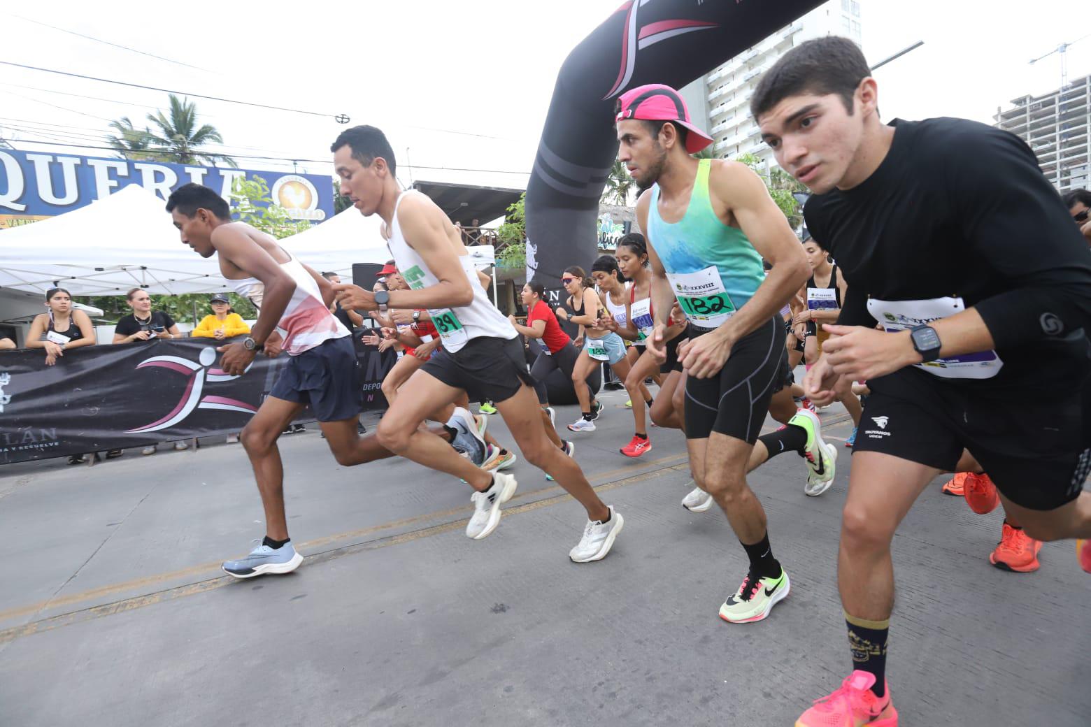 $!Tienen abogados una cálida carrera en 2024