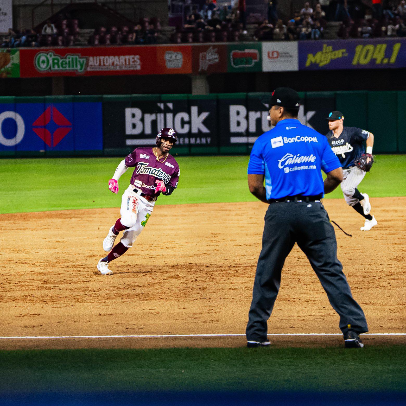 $!Tomateros de Culiacán llega a 20 triunfos en la primera vuelta en la LMP