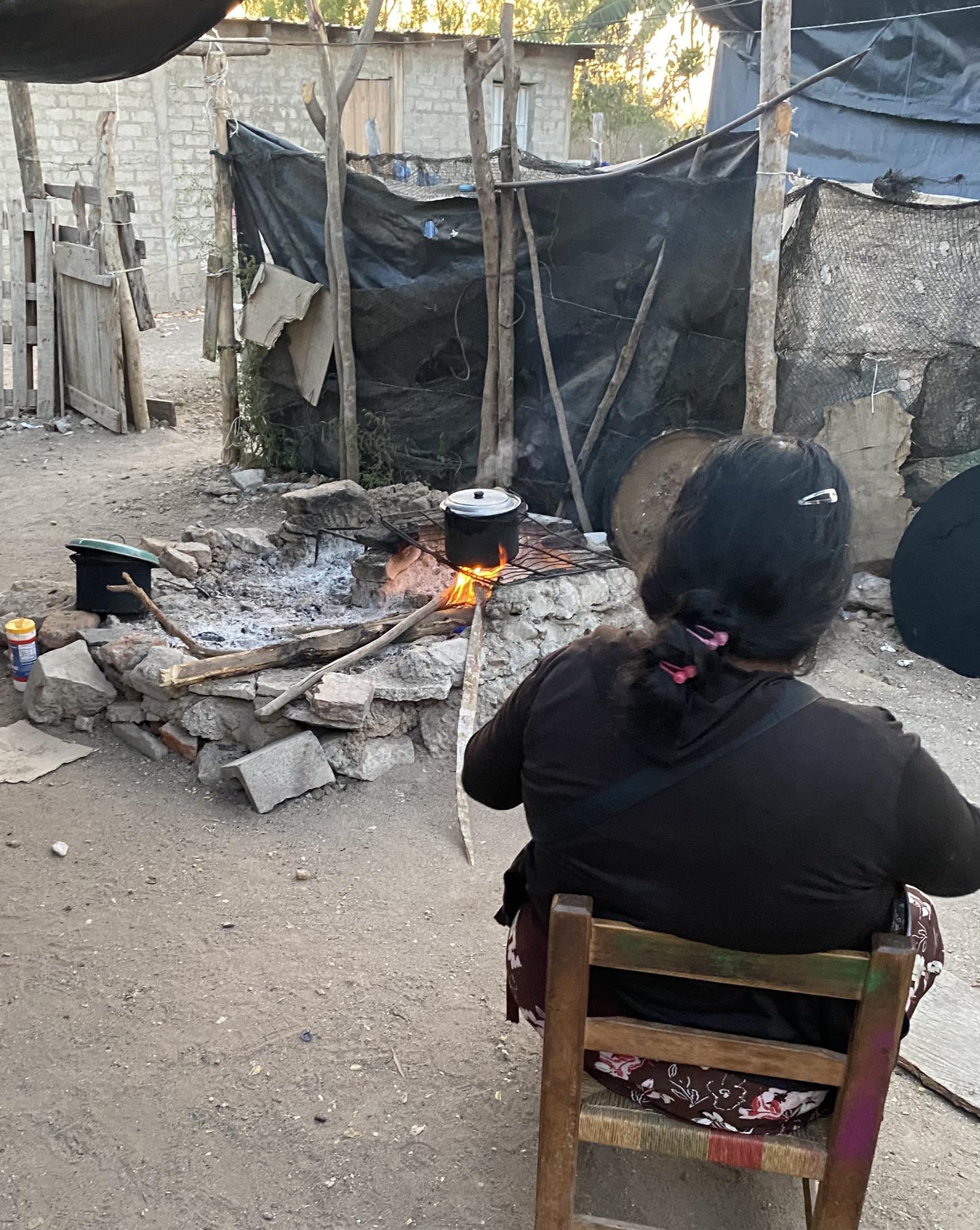 $!‘Prácticamente nos esclavizó’: mujeres migrantes agrícolas hacen frente a injusticias