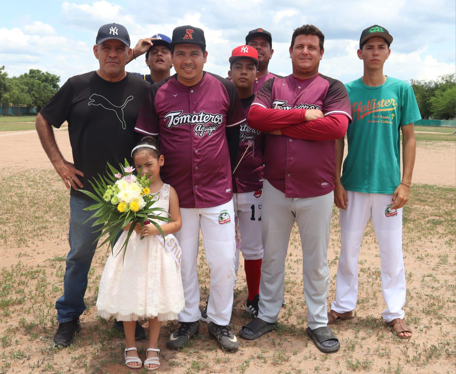 $!Viven emotivo playball en la Liga Campesina Río Presidio de Verano