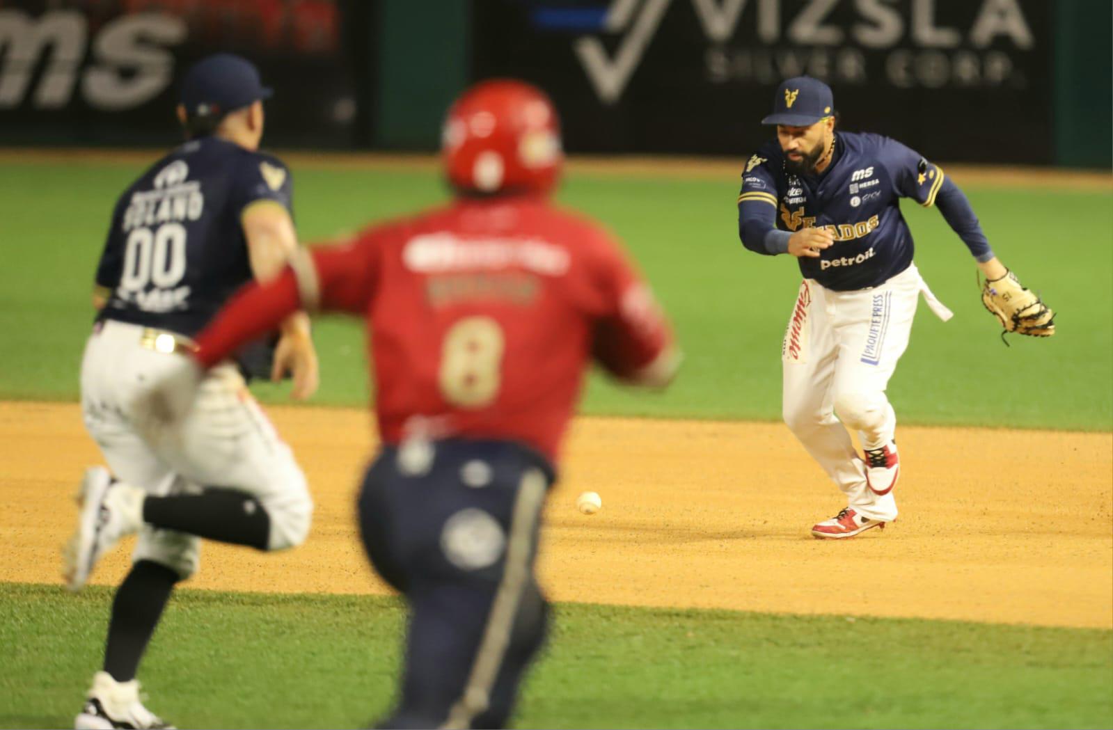 $!Mexicali se lleva la serie ante Venados en un choque que vio hasta 18 carreras