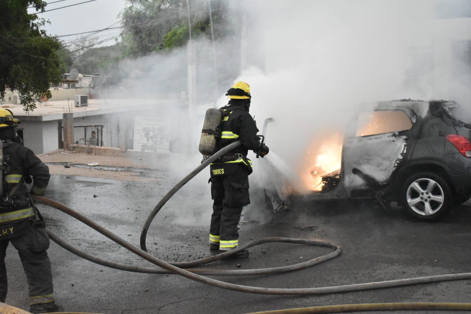 $!Muere mujer atropellada en carretera a Culiacancito