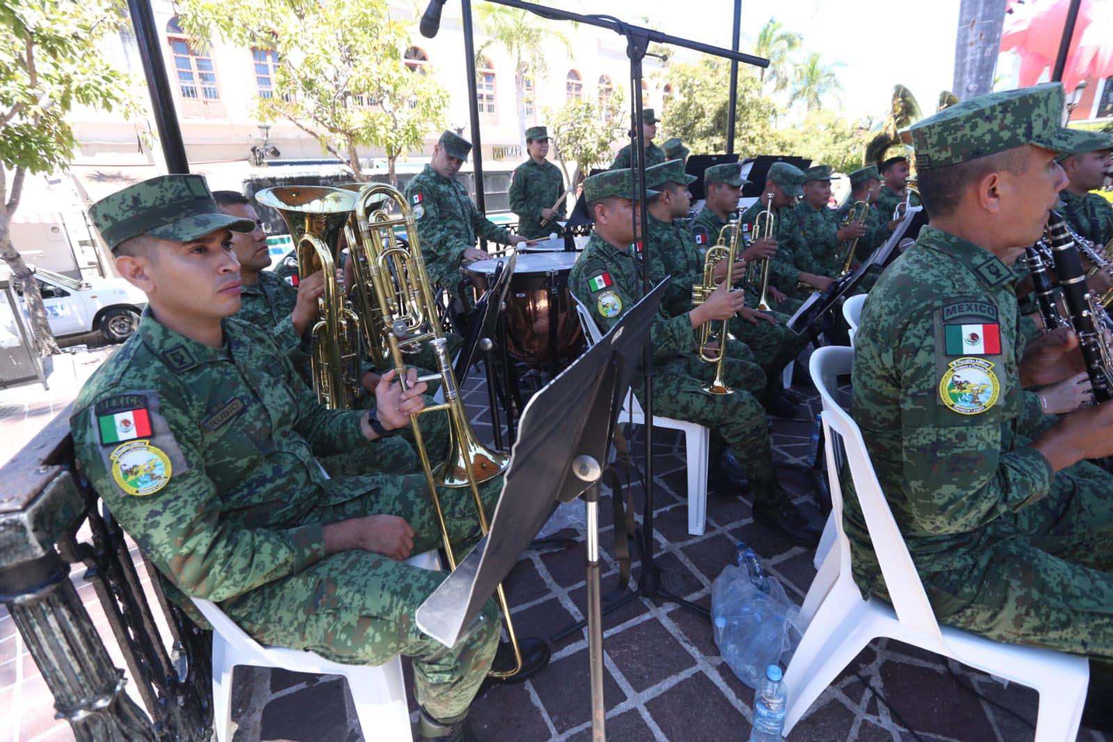 $!Llega la Banda de Música de la Tercera Región Militar a la Machado