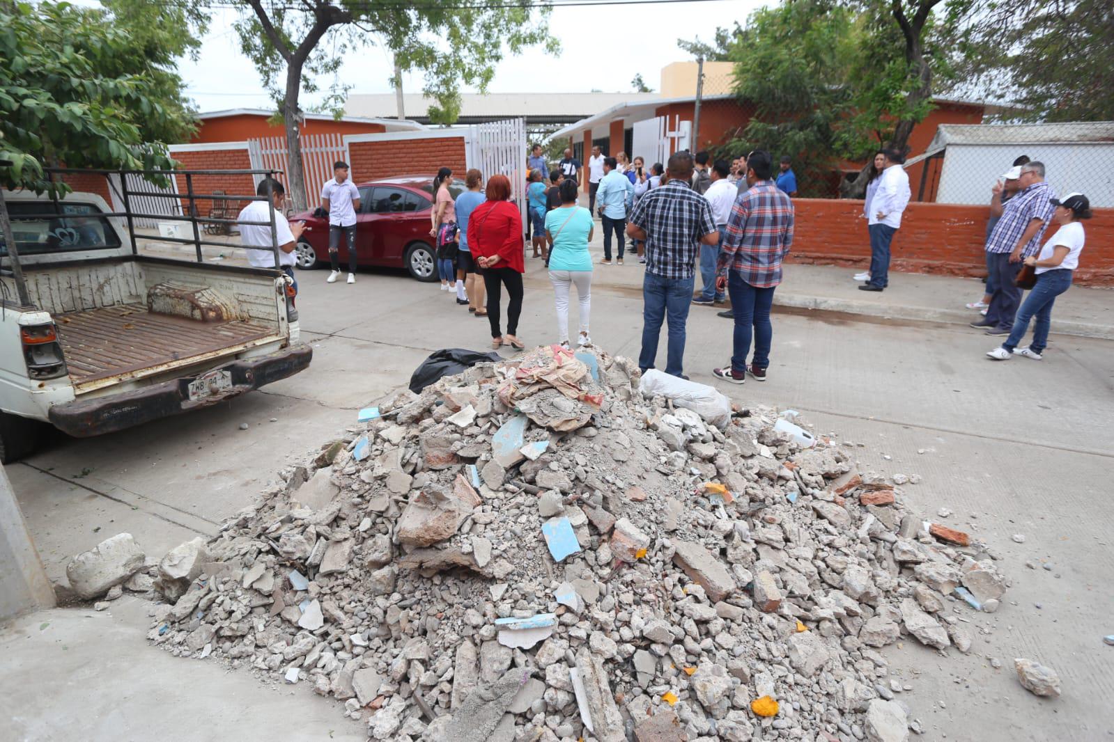 $!Piden a Alcalde certeza jurídica de predios en Colonia Rafael Buelna