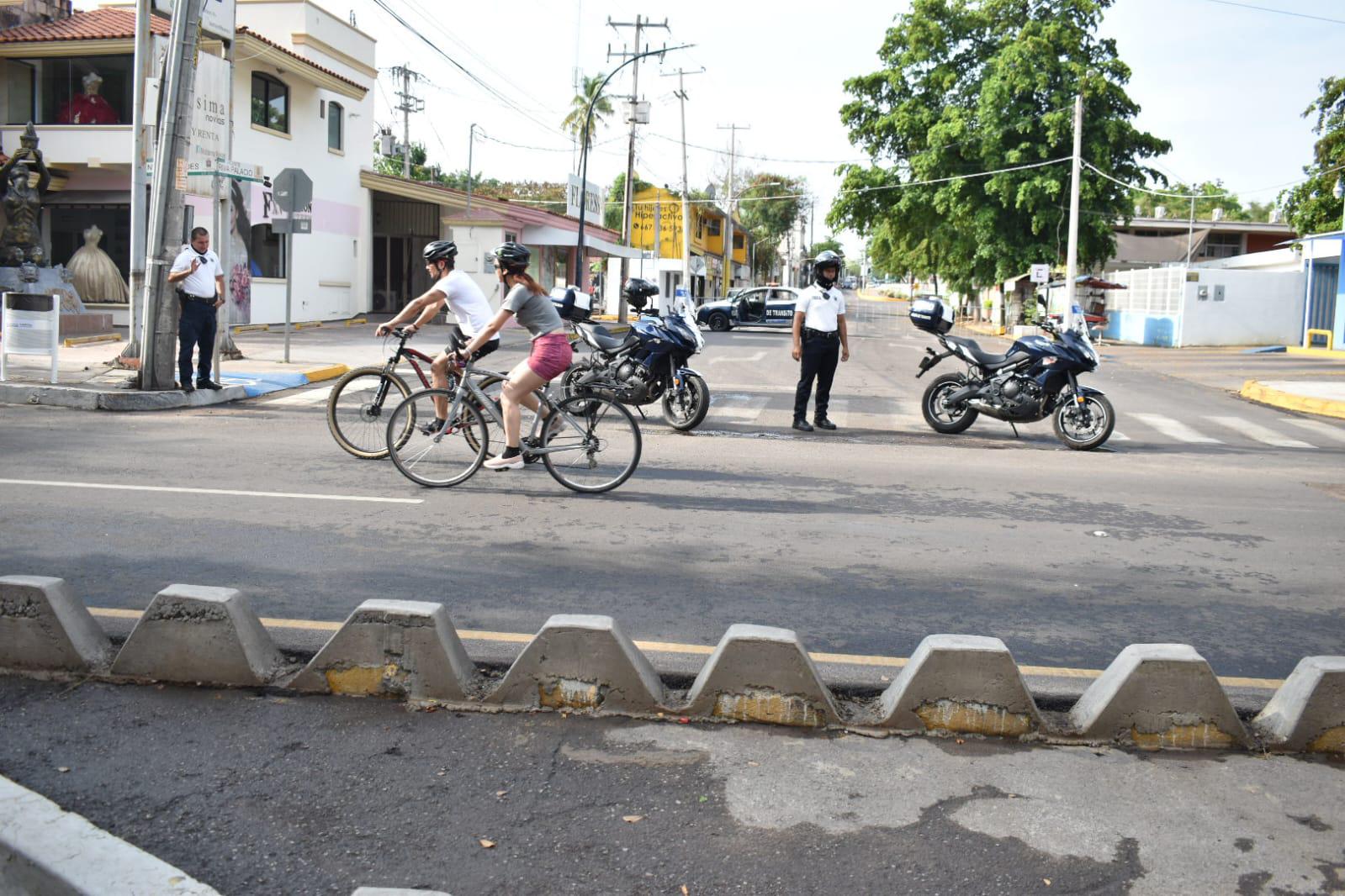 $!Domingo de rodada registra poca afluencia en Culiacán