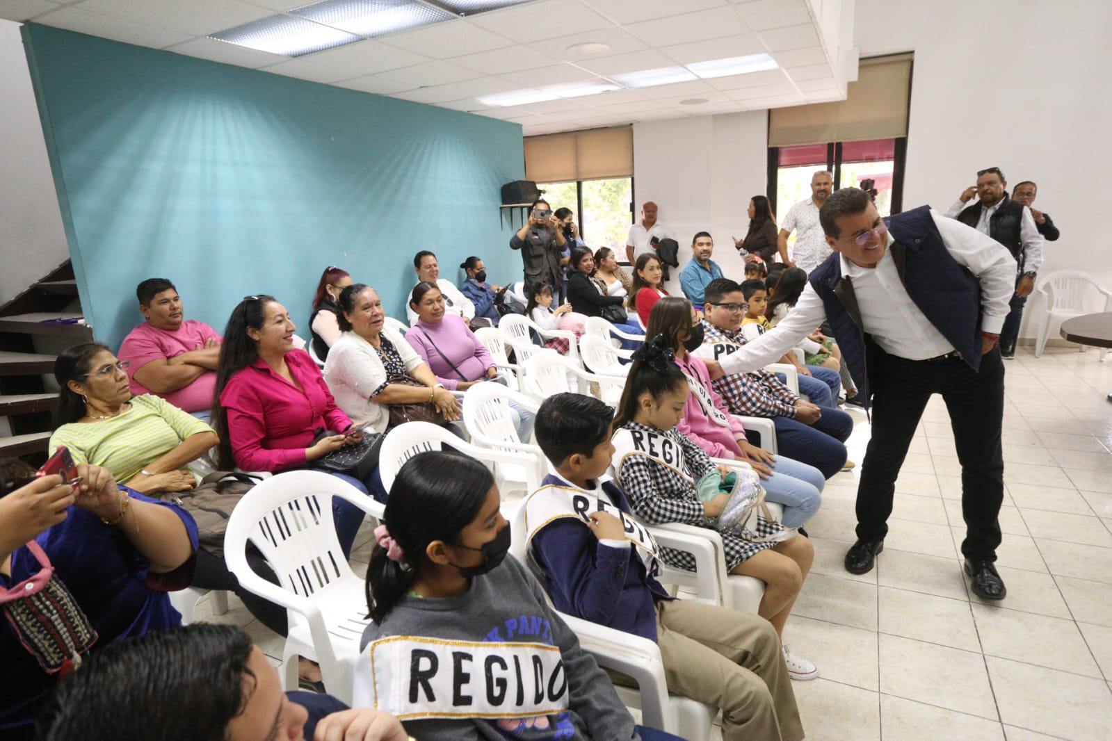 $!Toman protesta a nuevos integrantes del Sipinna de Mazatlán