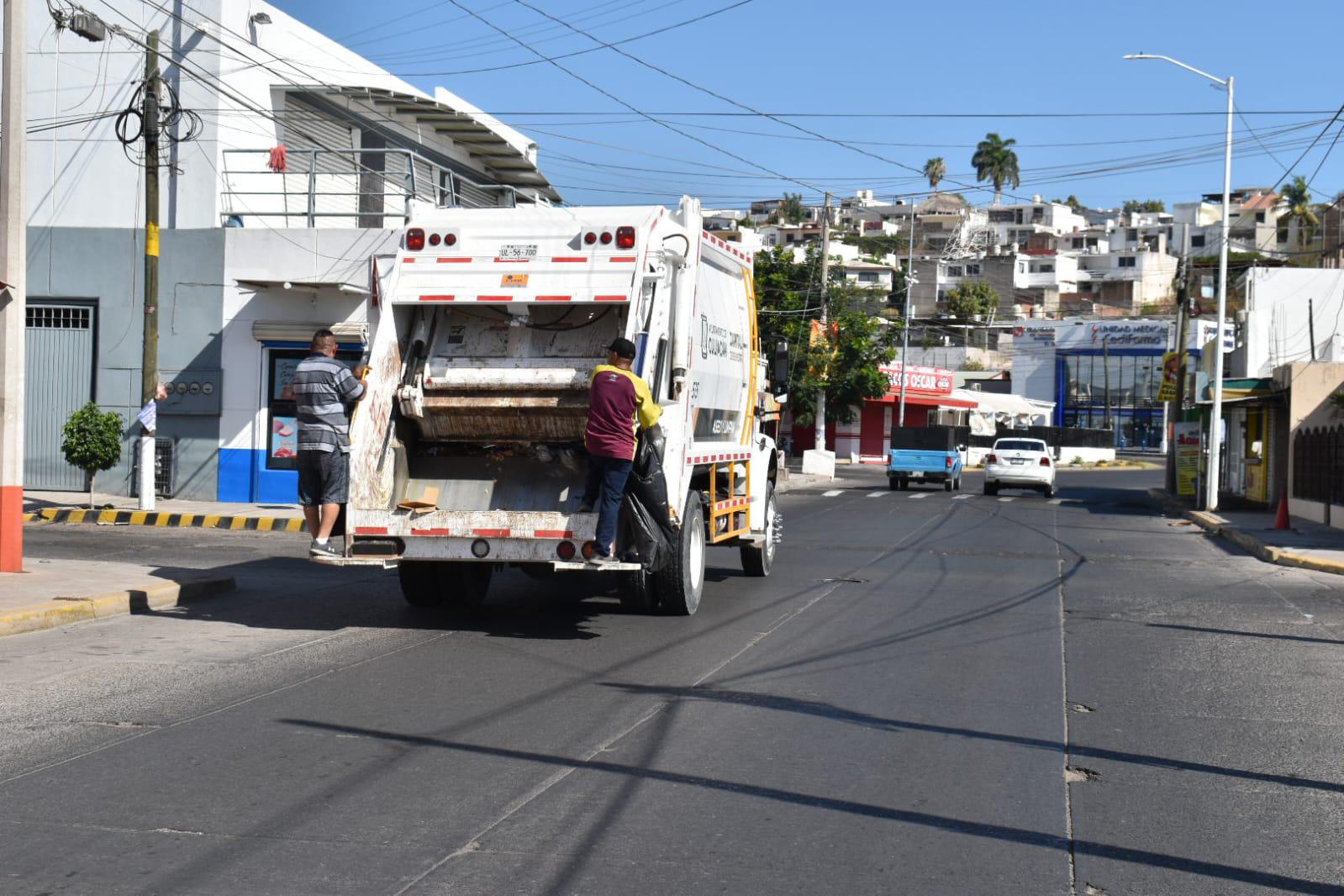 $!Culiacanenses trabajan por un municipio libre de contaminación