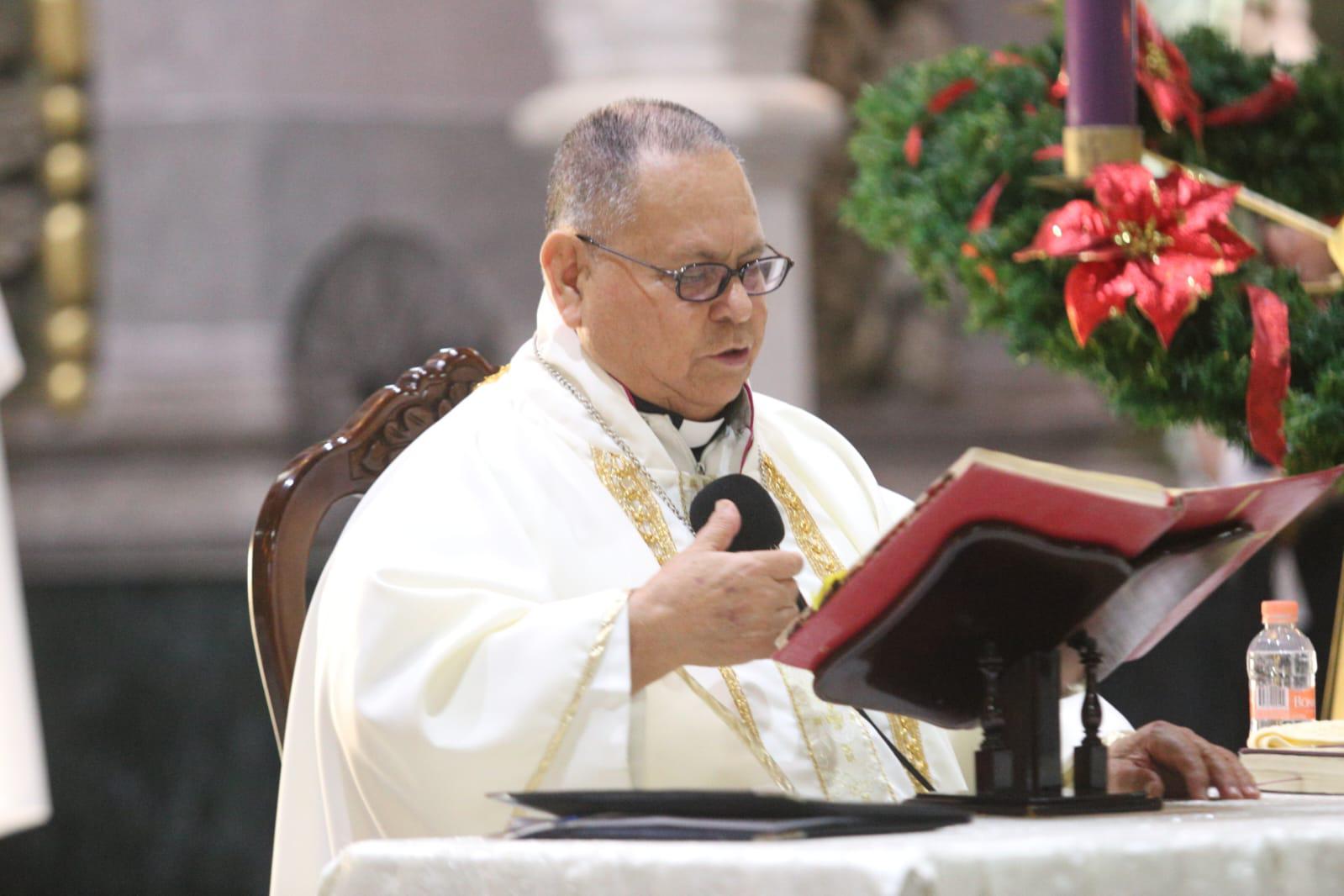 $!De manteles largos la Diócesis de Mazatlán; festeja este jueves a la Patrona de Catedral