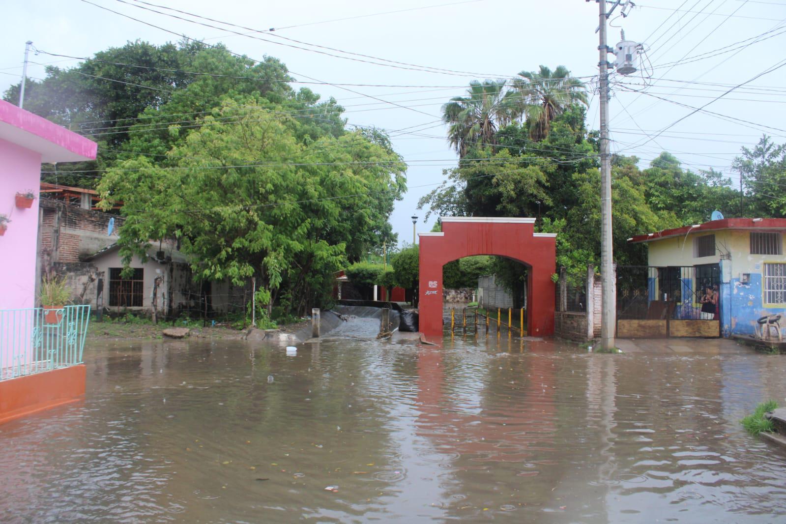 $!Lluvias aún no representan un peligro en Rosario: Protección Civil