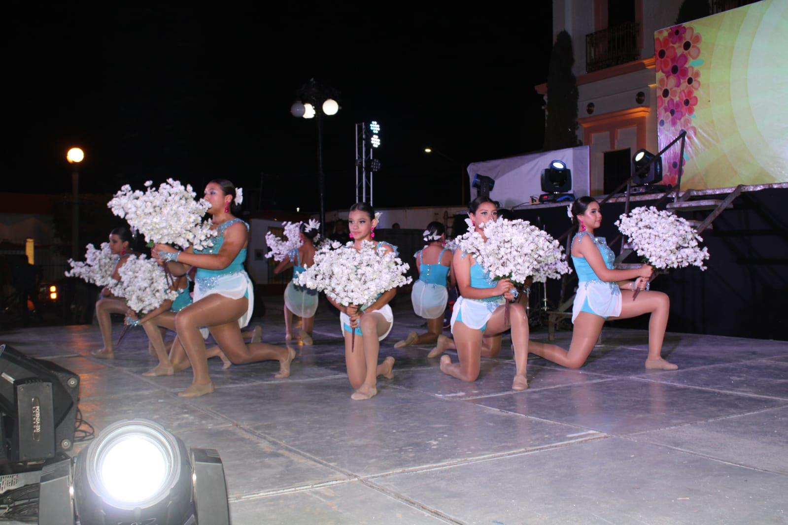 $!Presentan a las reinas de la Feria de la Primavera 2024 en Rosario