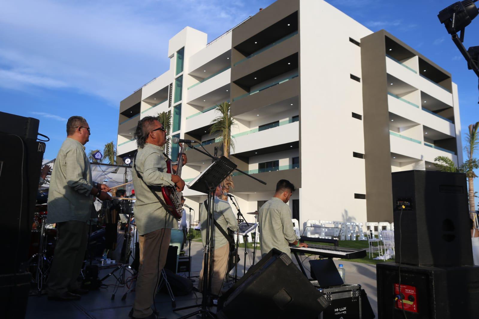 $!Inauguran la segunda torre de Marina Cerritos Condominios, en Mazatlán