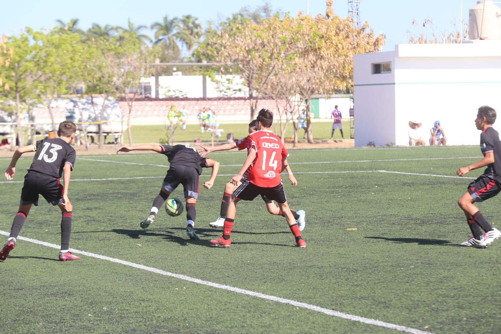 $!Cañoneros apuntan sus primeros triunfos en Copa Mazatlán