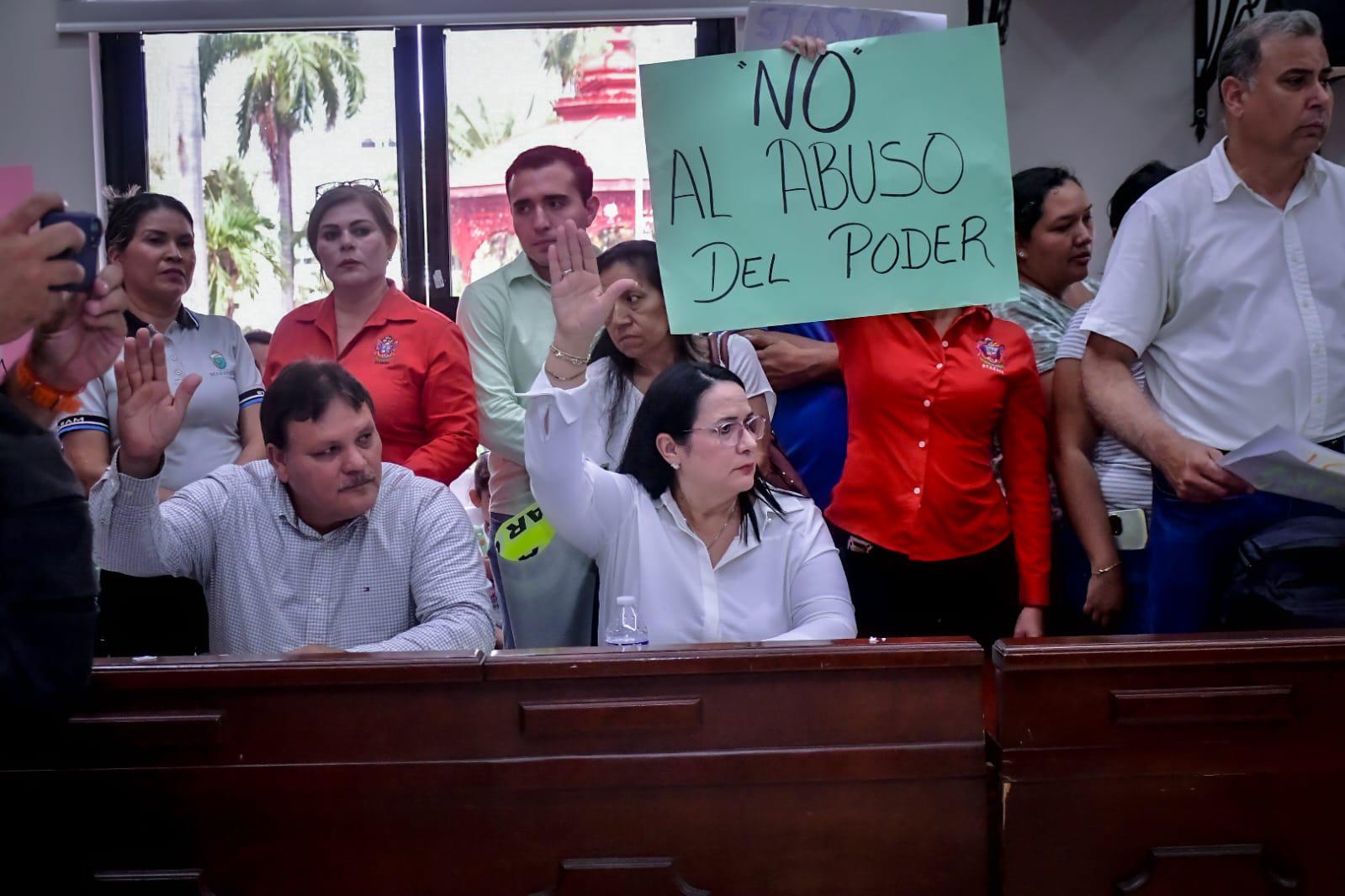 $!Aprueba Cabildo de Mazatlán modificación a Reglamento que pone fin a negociaciones con Sindicato de Trabajadores