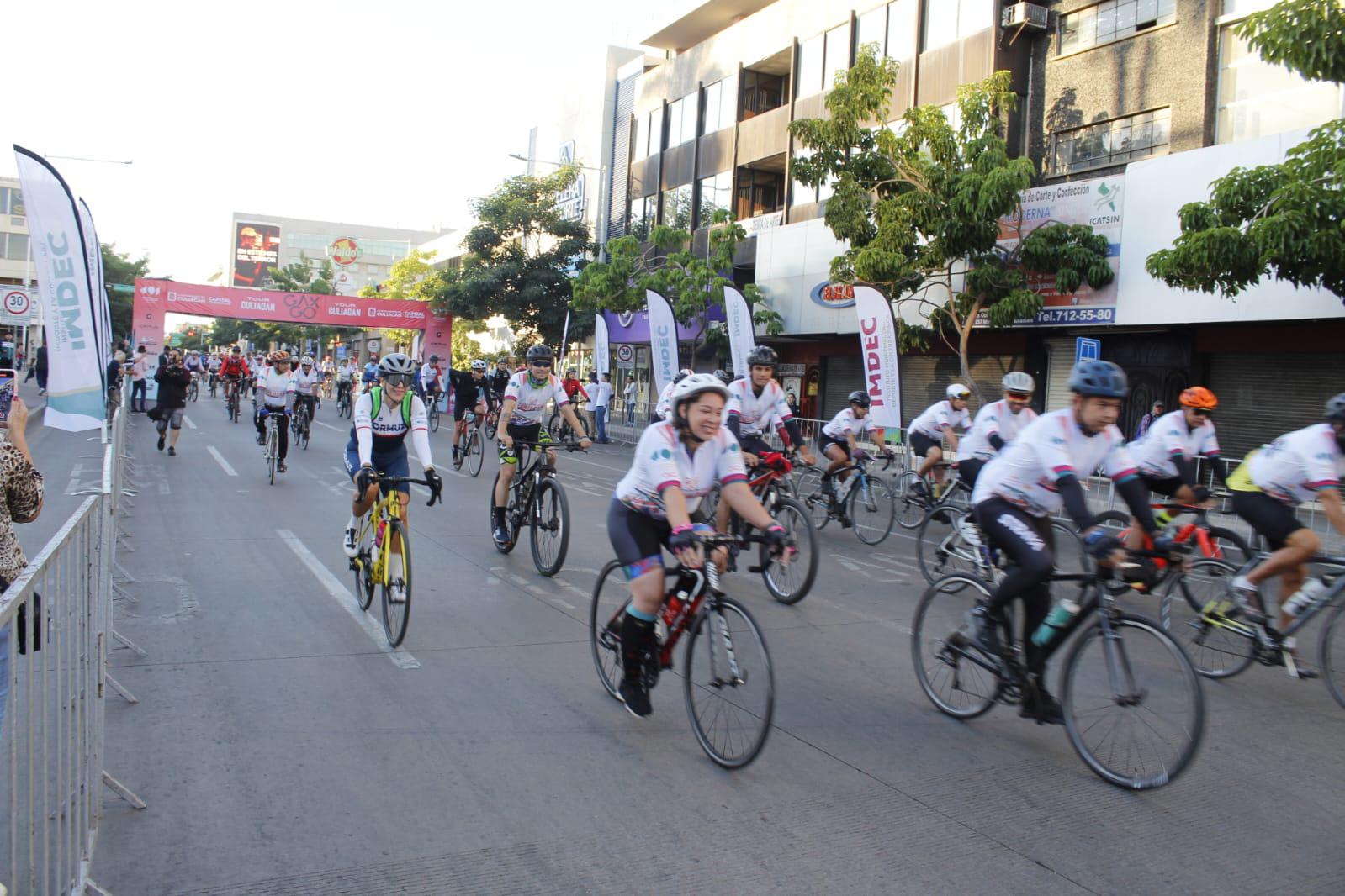 $!Un millar de ciclistas participan en el Gaxgo Tour Culiacán 2022