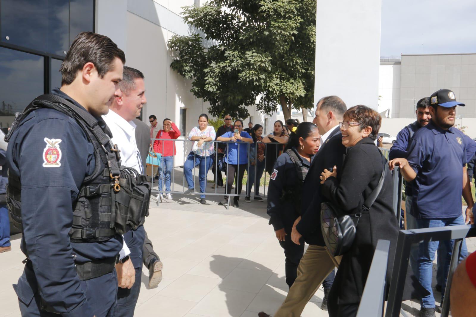 $!Ahora Milton ‘olvidó’ carpetas y juez pospone audiencia contra Madueña y ex funcionarios de la UAS