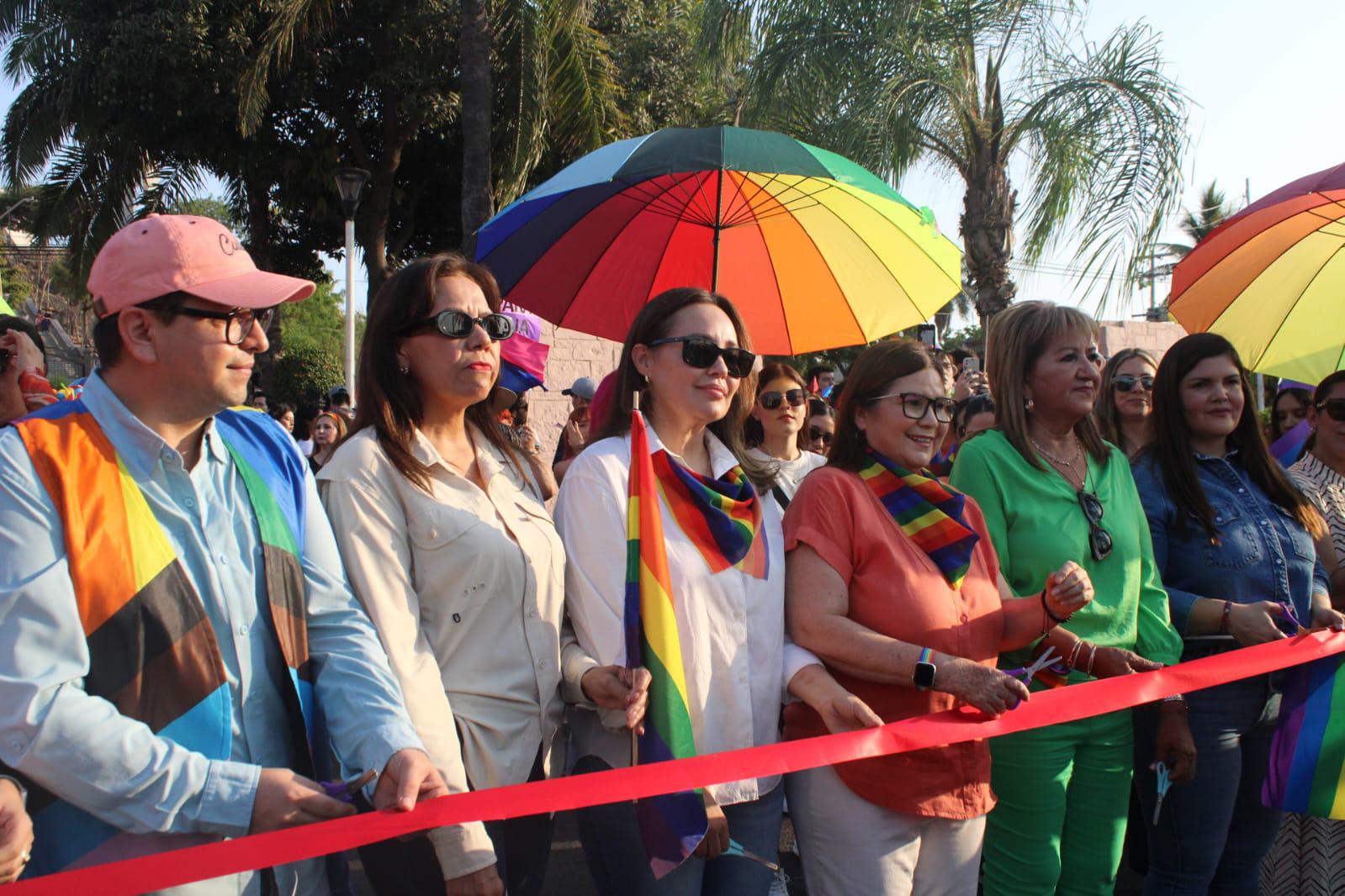 $!Realizan Marcha de la Diversidad en Culiacán; denuncian problemáticas de la comunidad LGBTQ+