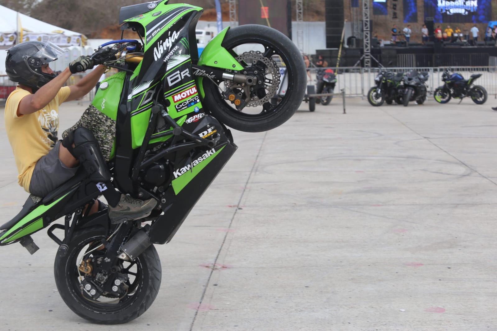 $!En busca de llevarse la Copa Mazatlán Stunt Riders (FOTOS)