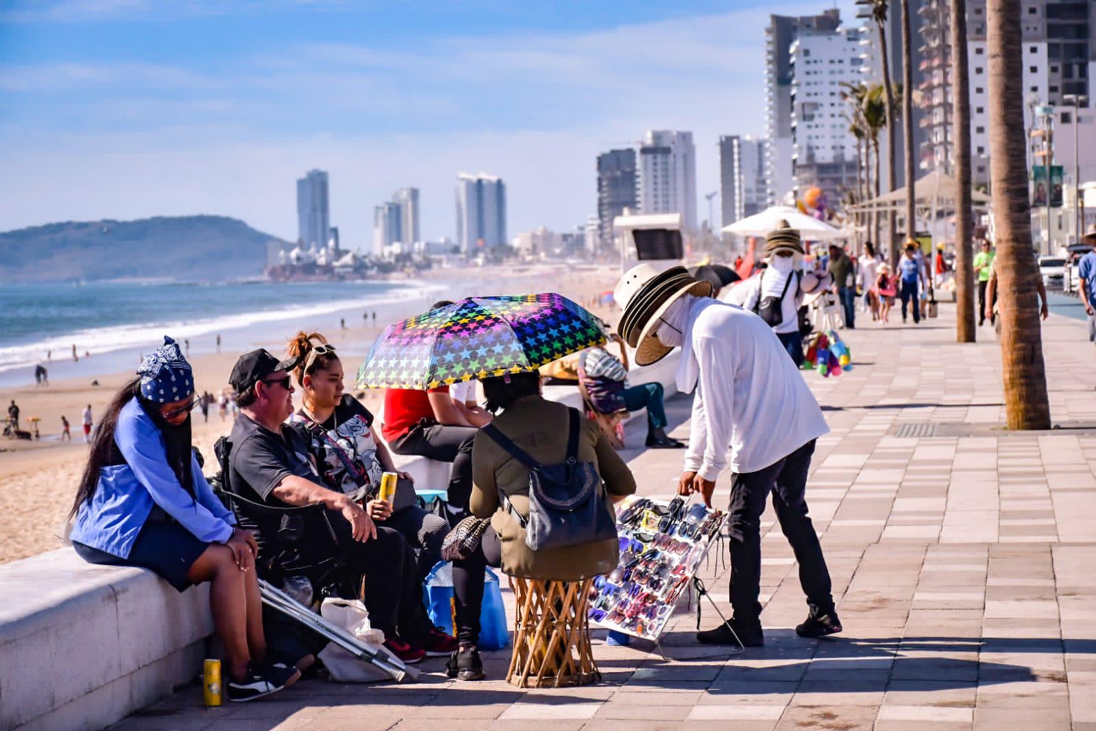 $!Tiene Mazatlán lleno total de turistas por Carnaval