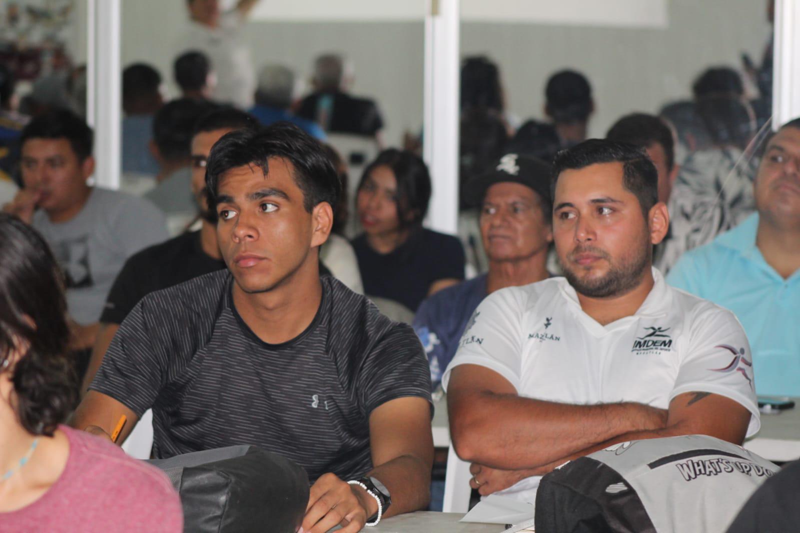 $!Cupo lleno, en el Curso para Entrenadores del Imdem