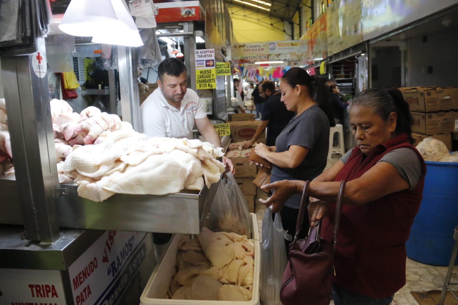 $!Barbacoa, pavo, tamales y pozole platillos que cenarán los sinaloenses en la víspera del 2024