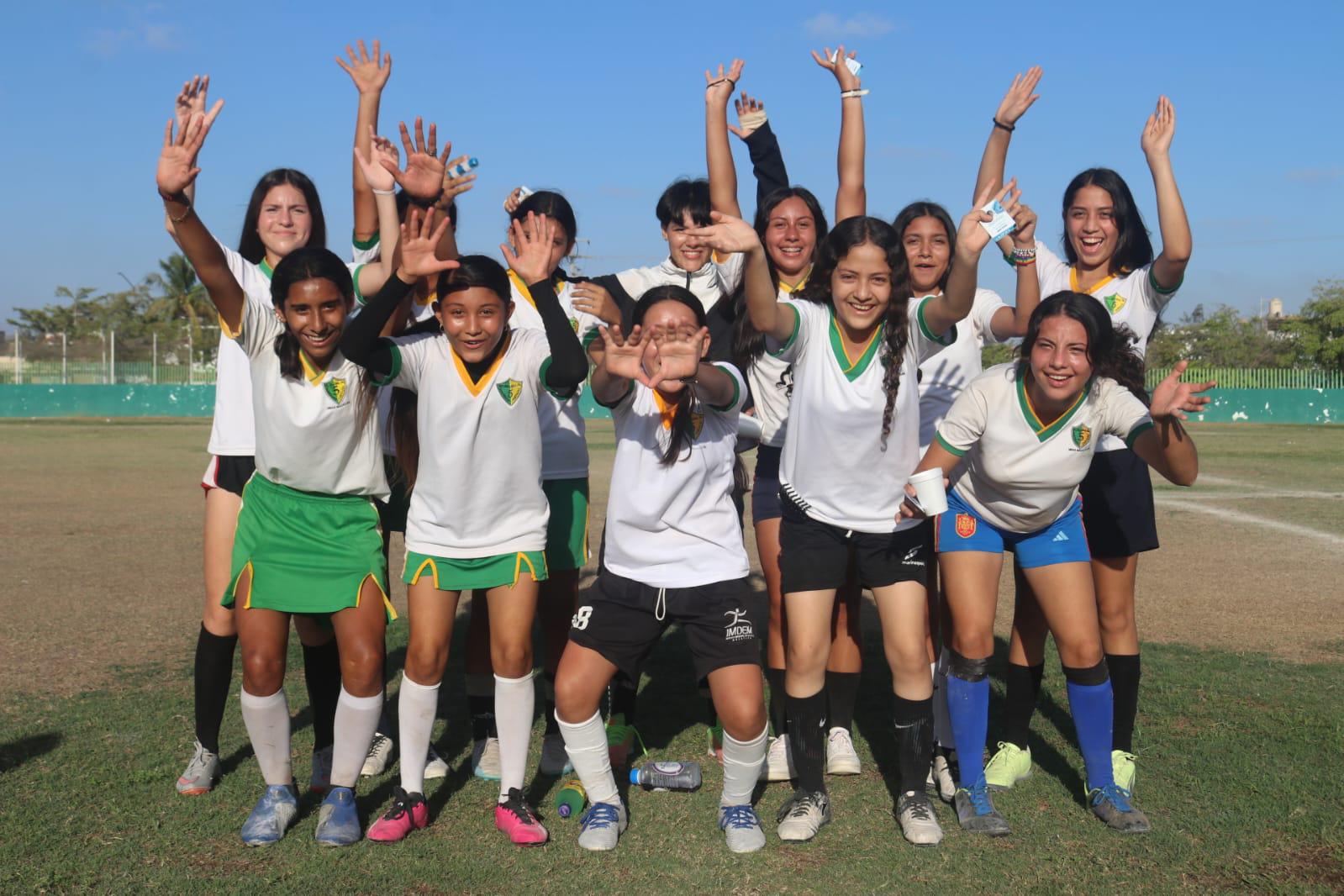 $!Anglo y Federal 5 disputarán final femenil de Olimpiada Estudiantil