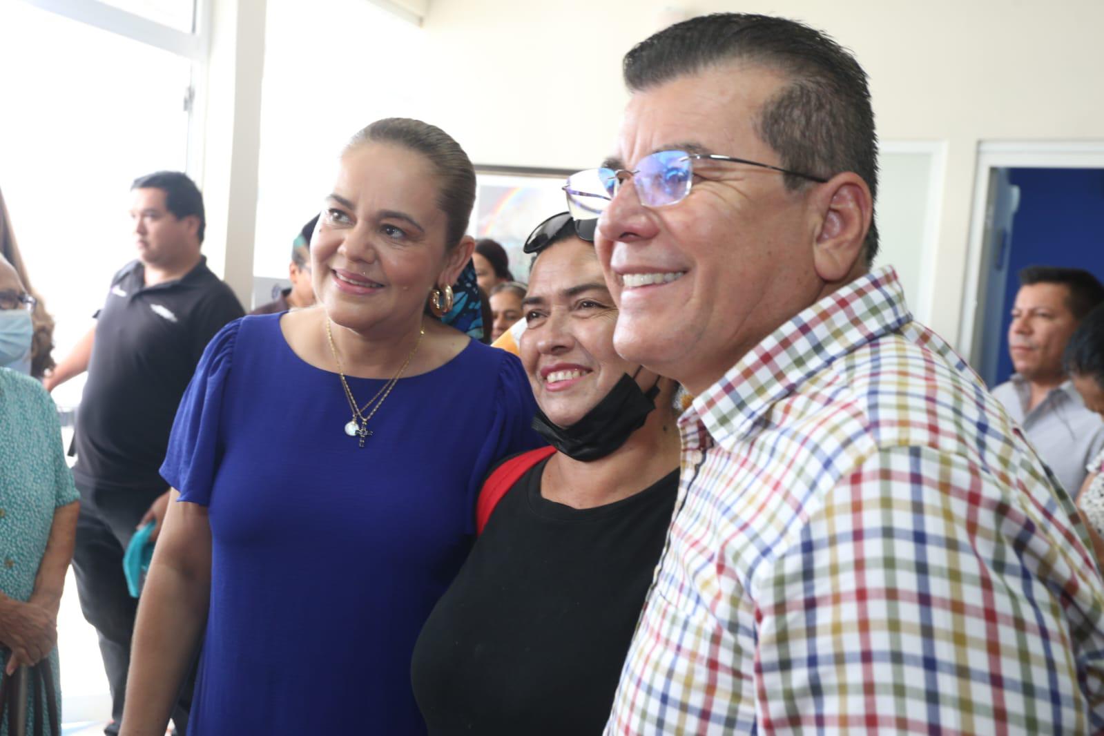 $!Ponen en marcha campaña de cirugía de cataratas en Mazatlán