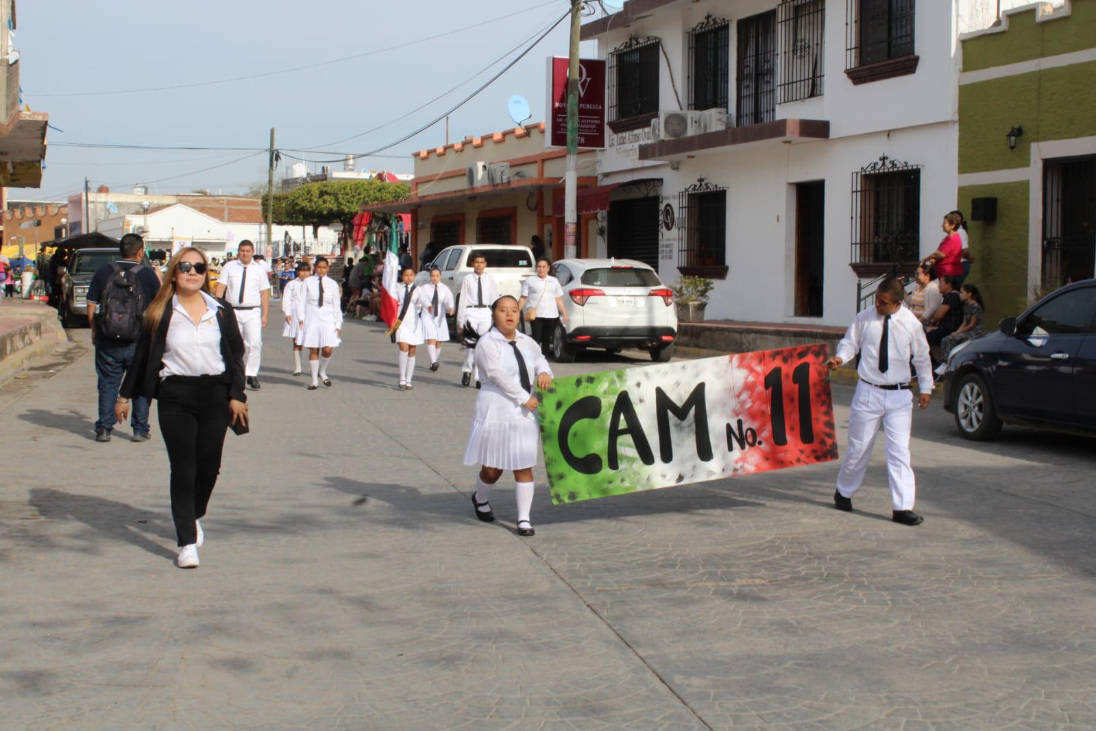 $!En Rosario celebran el Día de la Bandera con desfile y honores