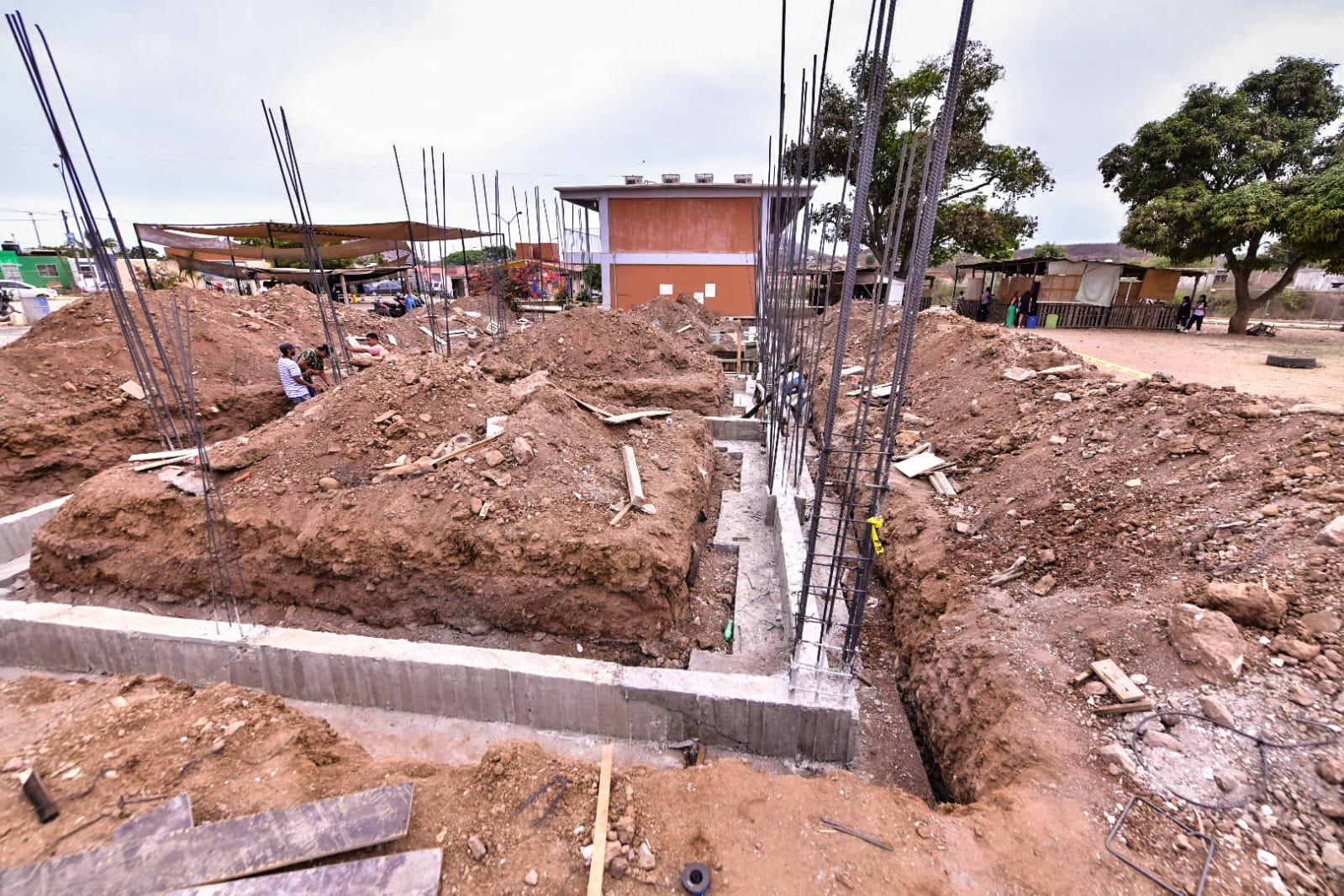 $!Dejarán aulas de cartón en Secundaria de Santa Teresa; construyen tres nuevos salones