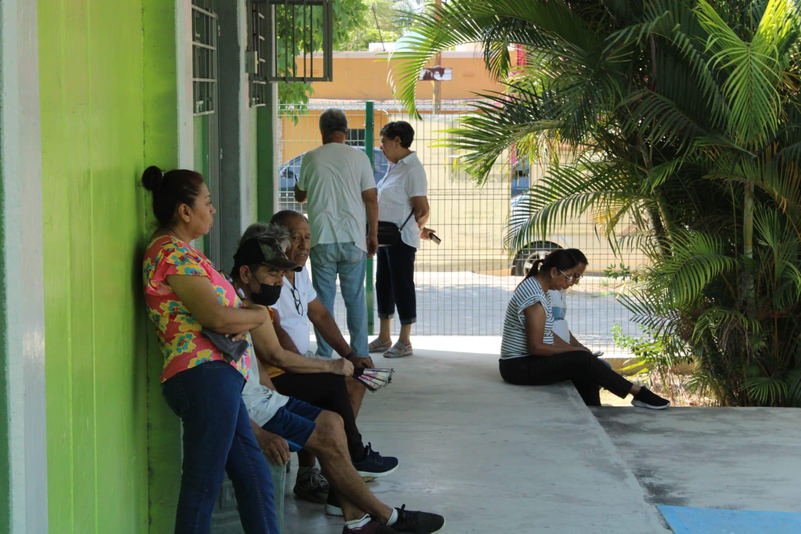 $!Vecinos se inquietan ante retraso de casilla en Rosario