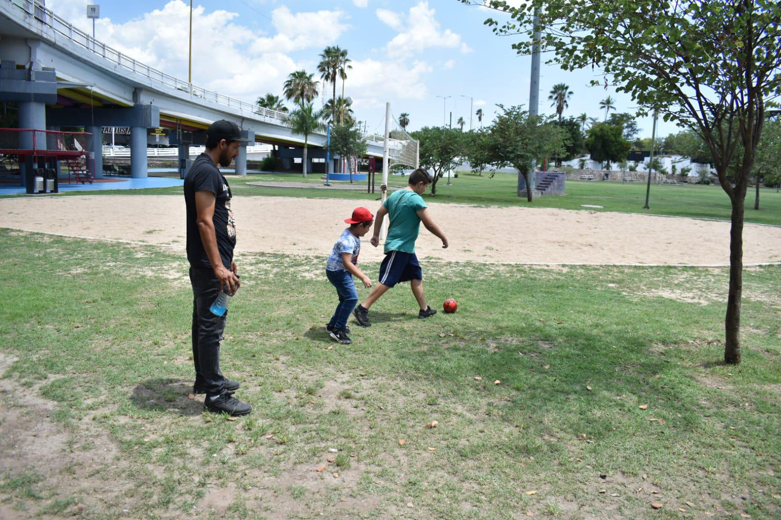 $!Evita que los niños sufran golpes o agotamientos por calor