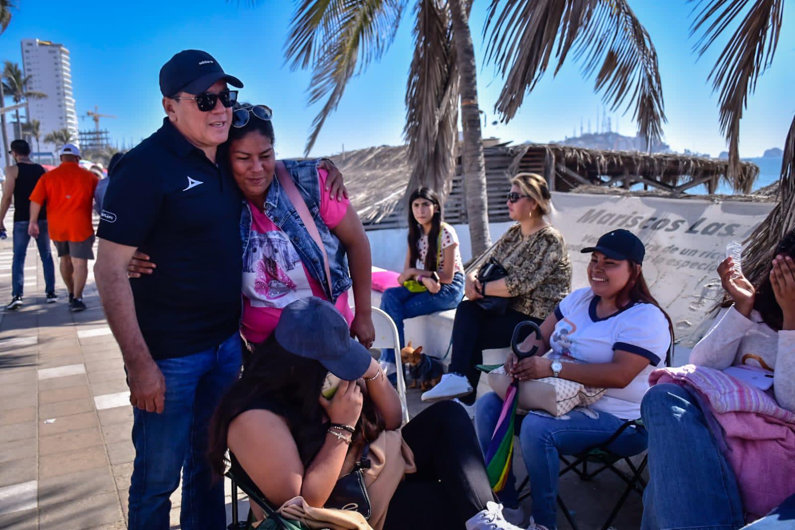 $!Tiene Mazatlán lleno total de turistas por Carnaval