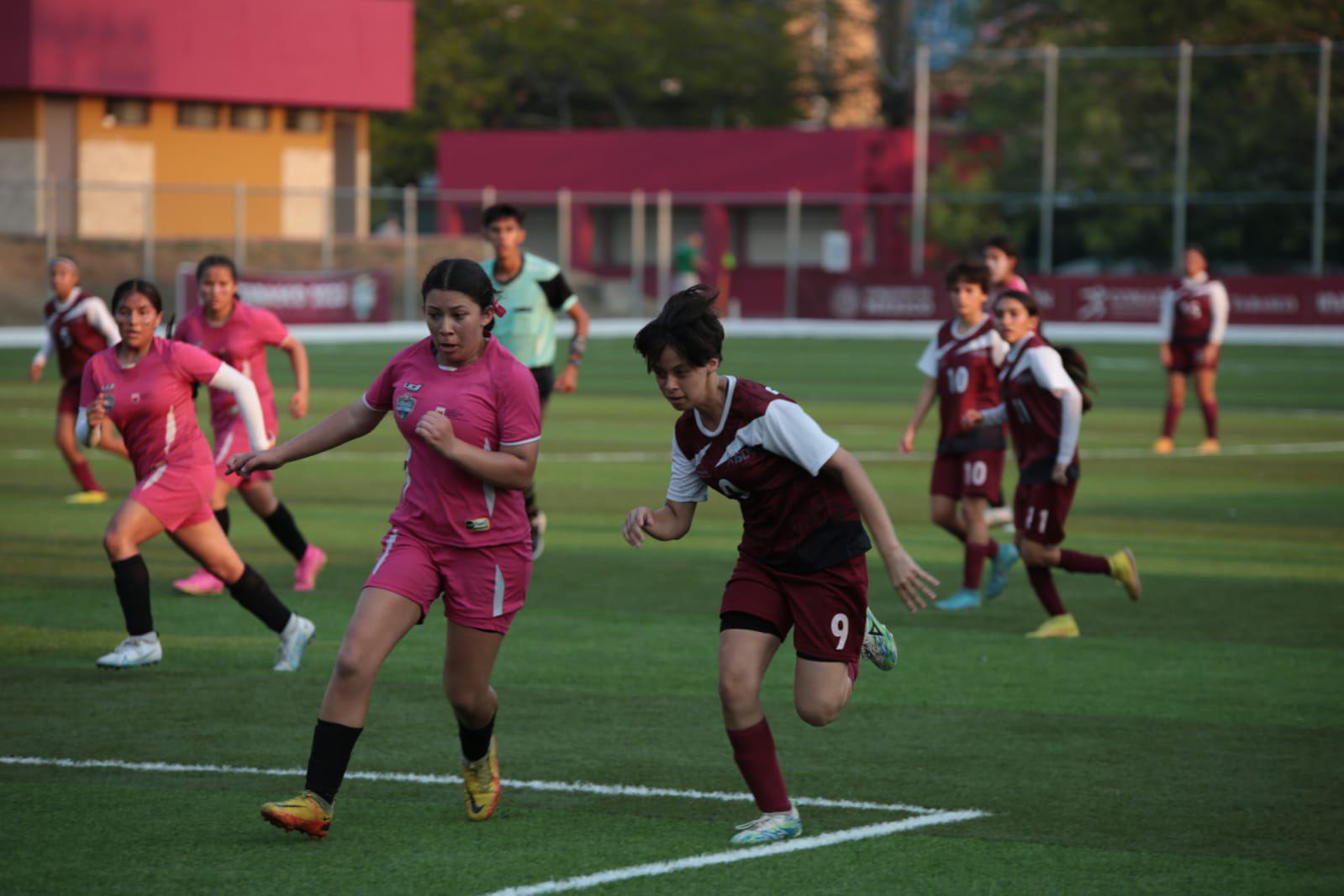 $!Sinaloa va por las finales del futbol en Nacionales Conade