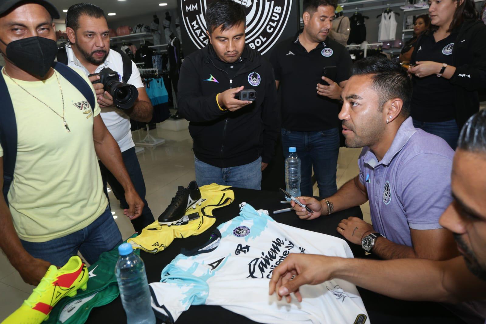 $!A todos nos dolió mucho la eliminación de México: Marco Fabián