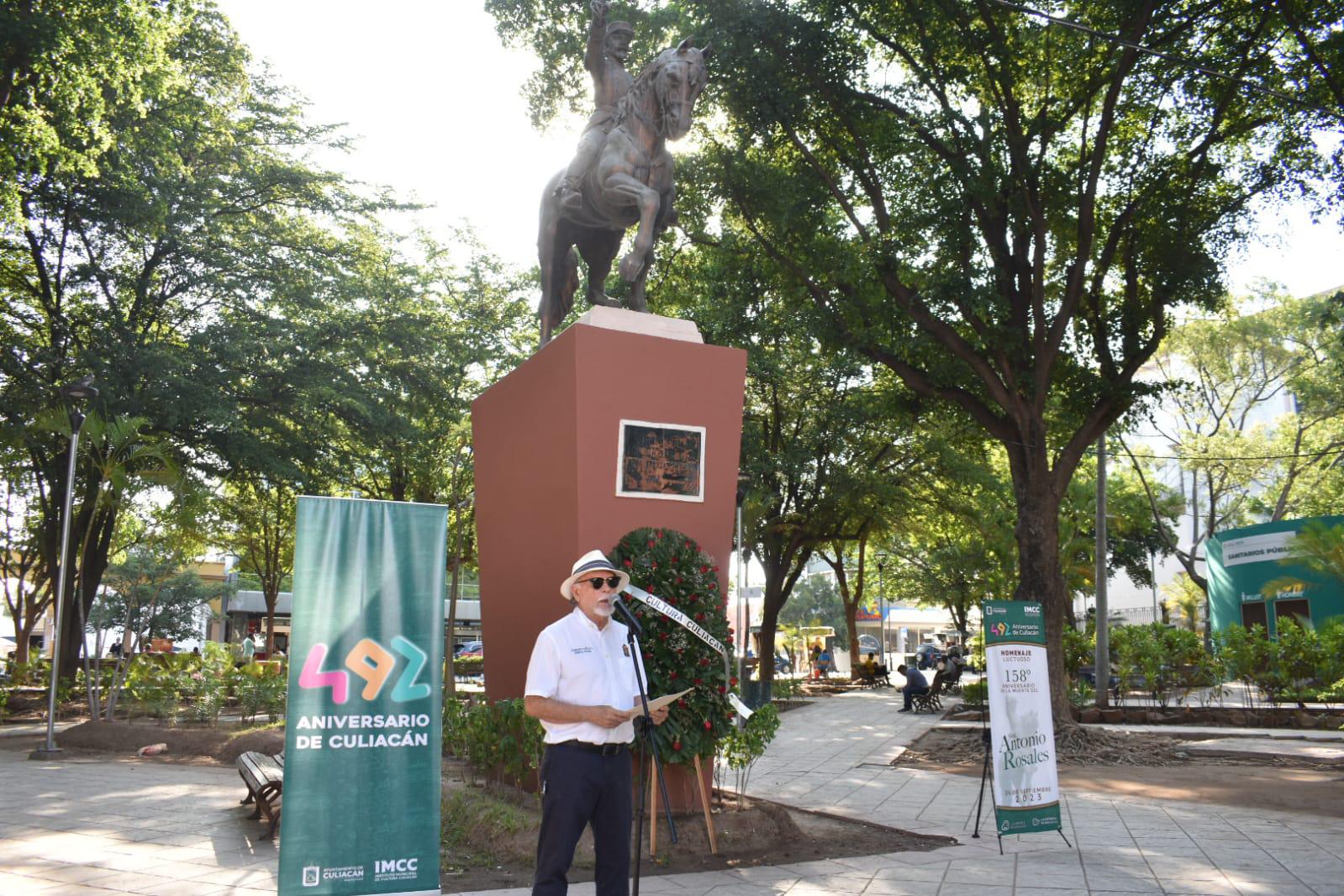 $!El cronista Francisco Padilla Beltrán, durante el homenaje.