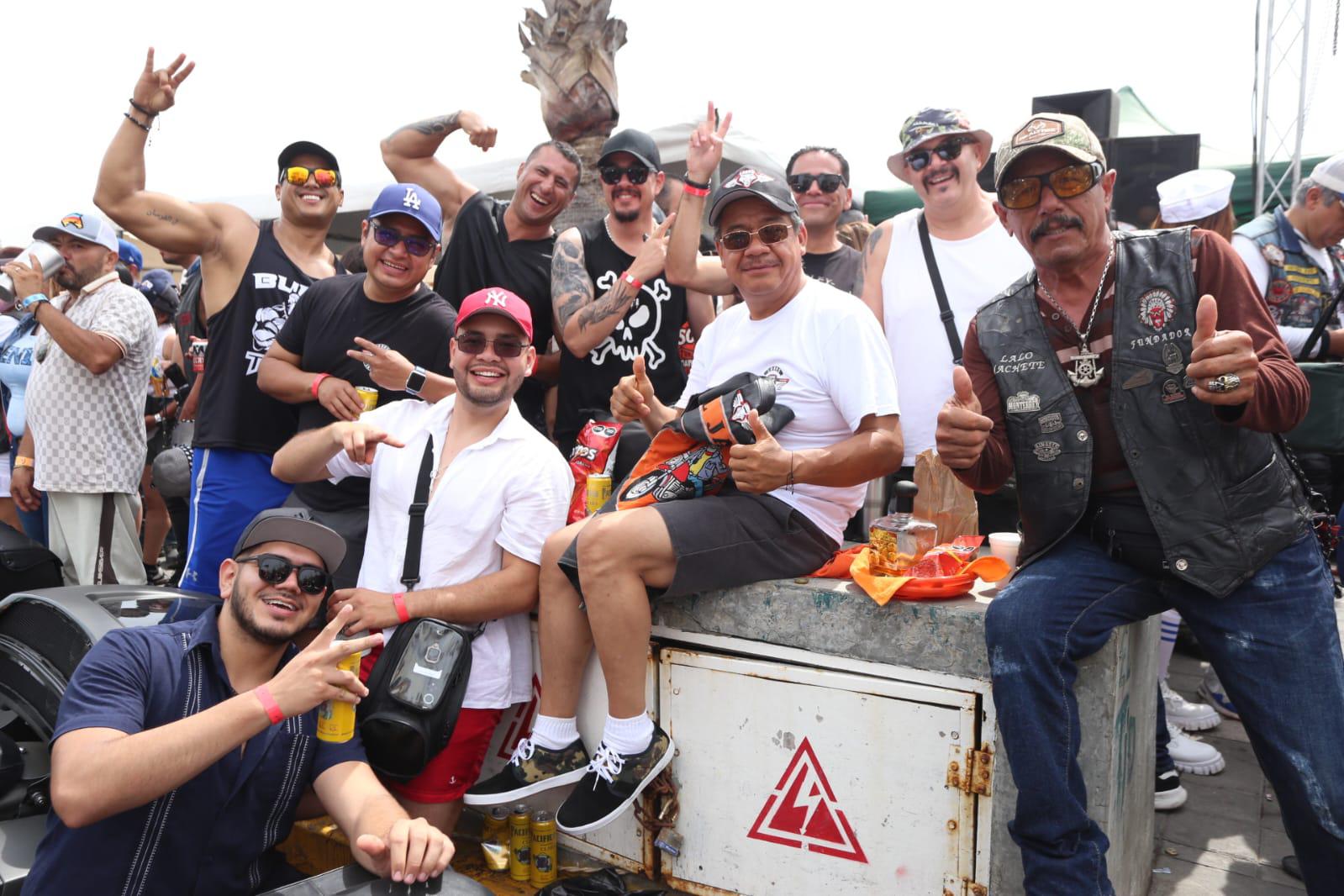 $!Integrantes de diferentes motoclubes del País se hicieron presentes en el festejo.