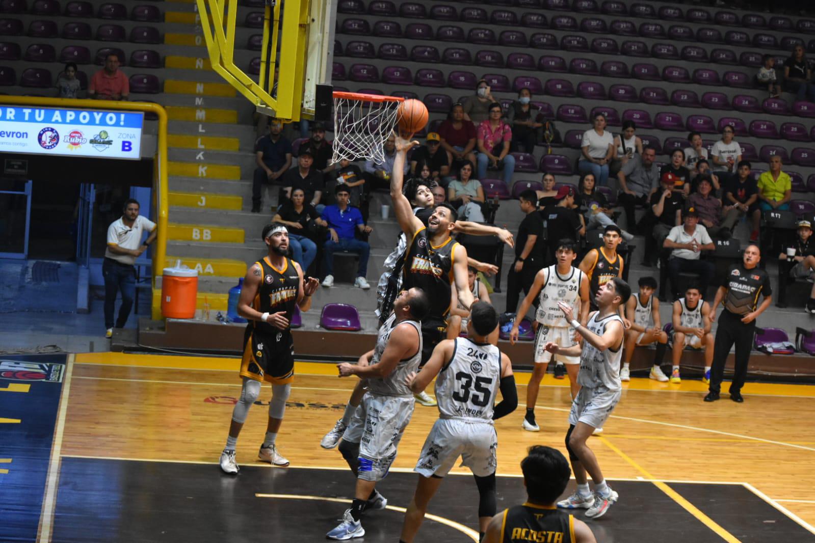 $!Frayles de Guasave se impone a Piratas Basketball de Mazatlán en vibrante partido