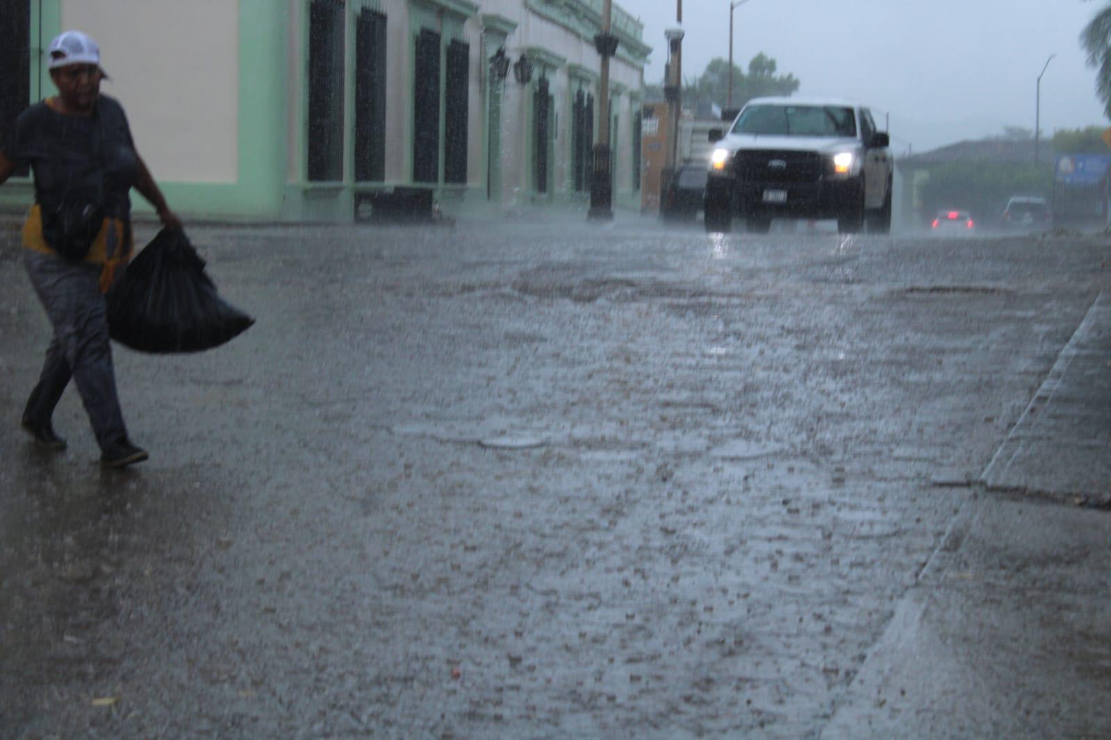 $!En Rosario, esperan que lluvias aminoren las altas temperaturas y estragos del estiaje