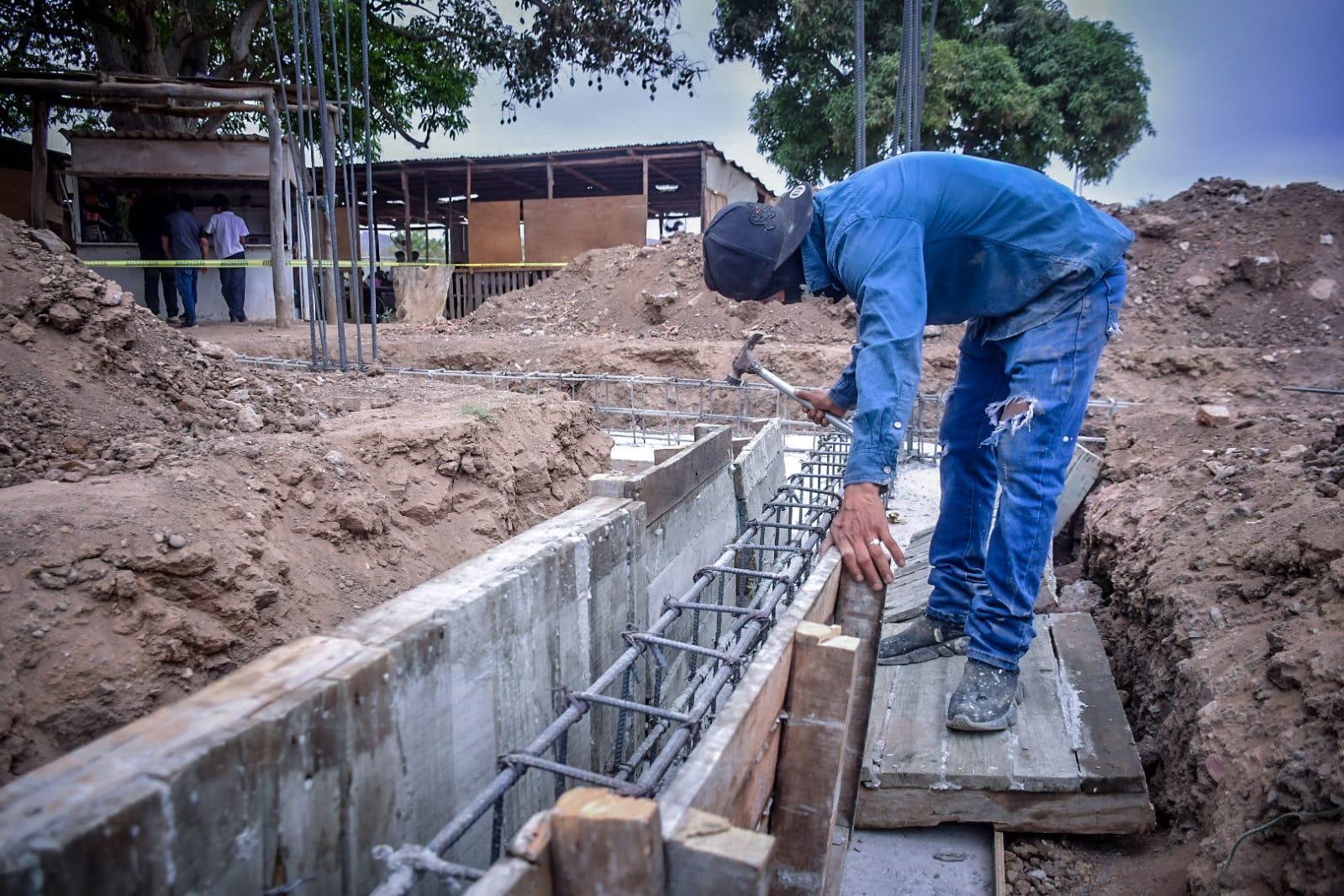 $!Dejarán aulas de cartón en Secundaria de Santa Teresa; construyen tres nuevos salones