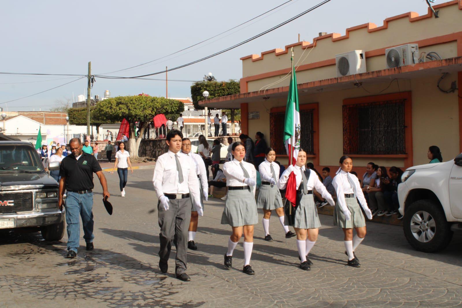 $!En Rosario celebran el Día de la Bandera con desfile y honores