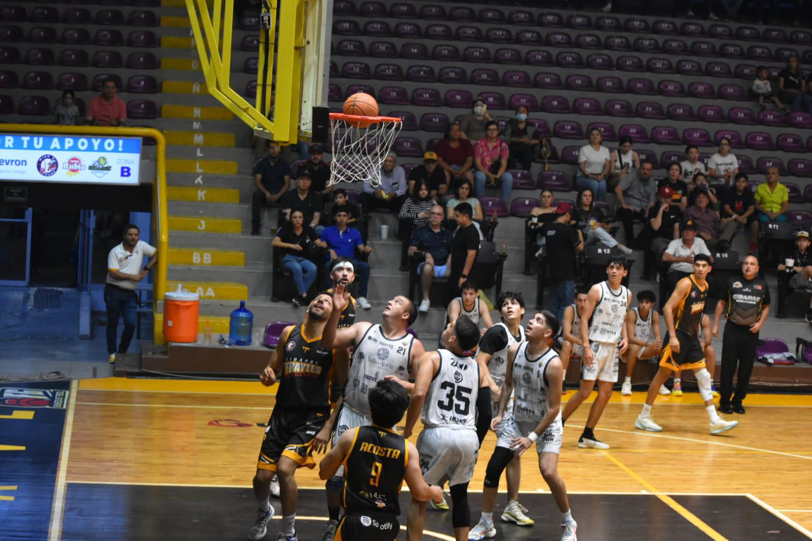 $!Frayles de Guasave se impone a Piratas Basketball de Mazatlán en vibrante partido