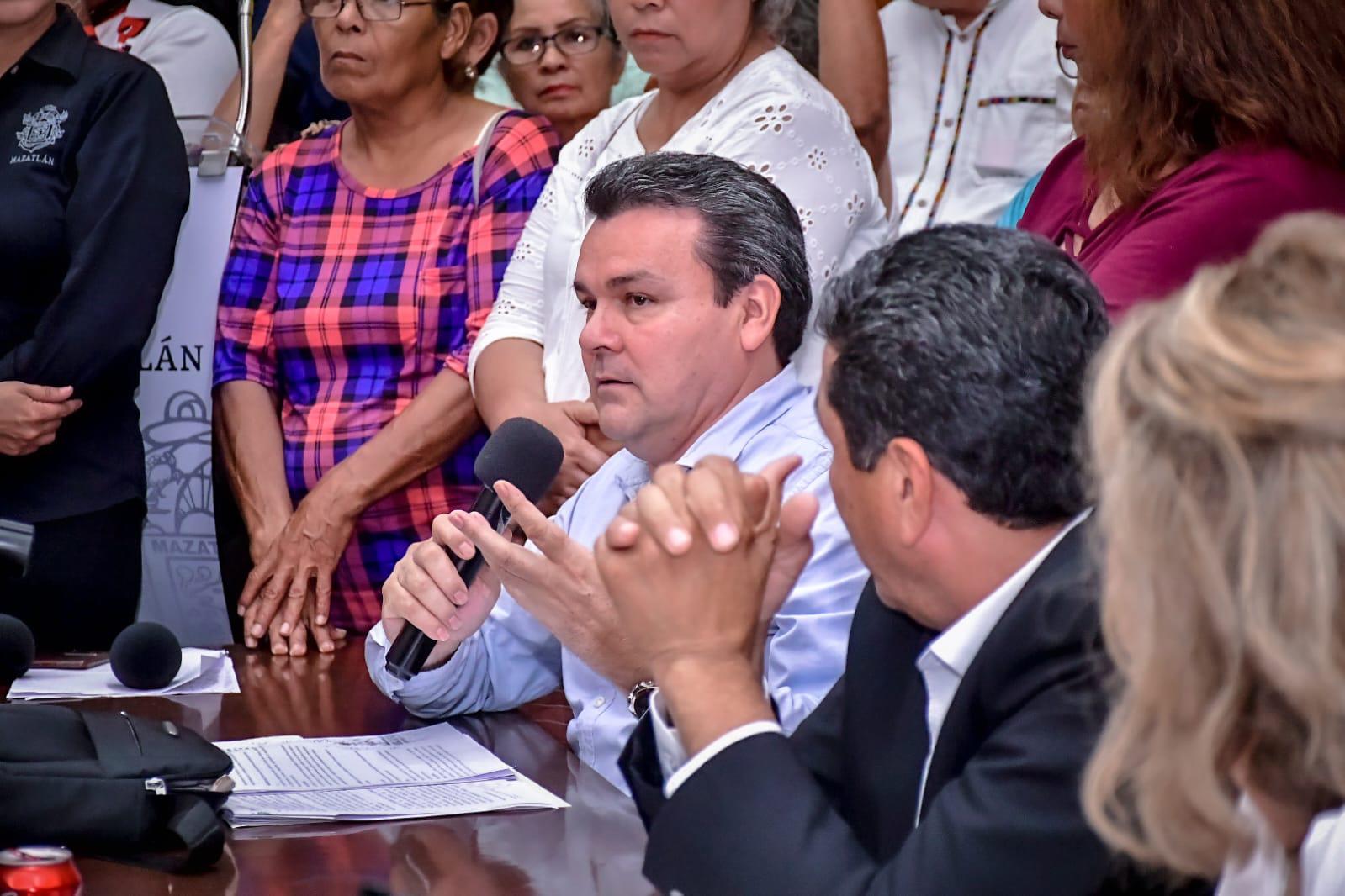 $!Aprueba Cabildo de Mazatlán modificación a Reglamento que pone fin a negociaciones con Sindicato de Trabajadores