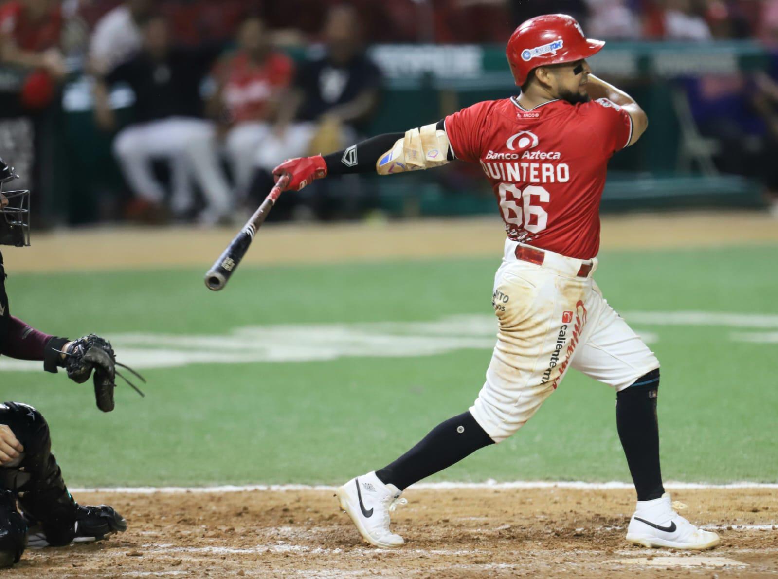 $!Venados le corta la racha ganadora a Tomateros