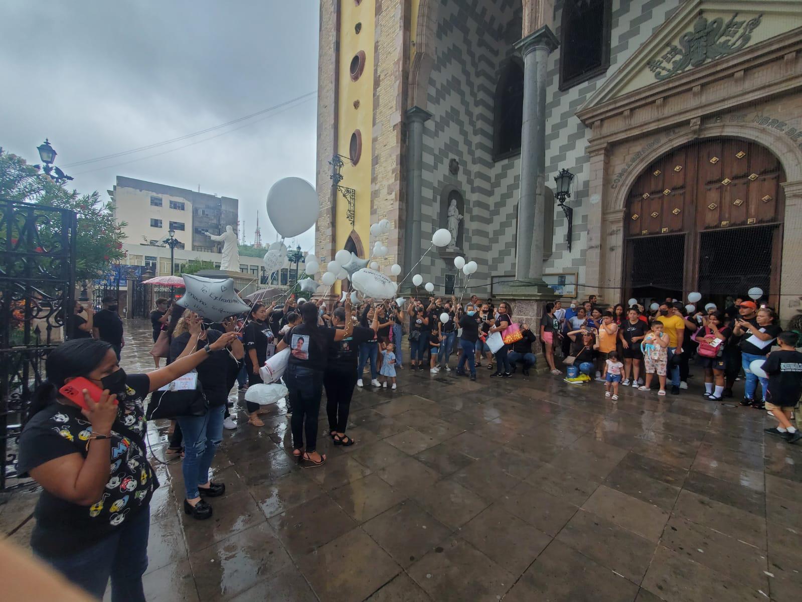 $!Madres mazatlecas piden a Dios hallar a sus hijos desaparecidos