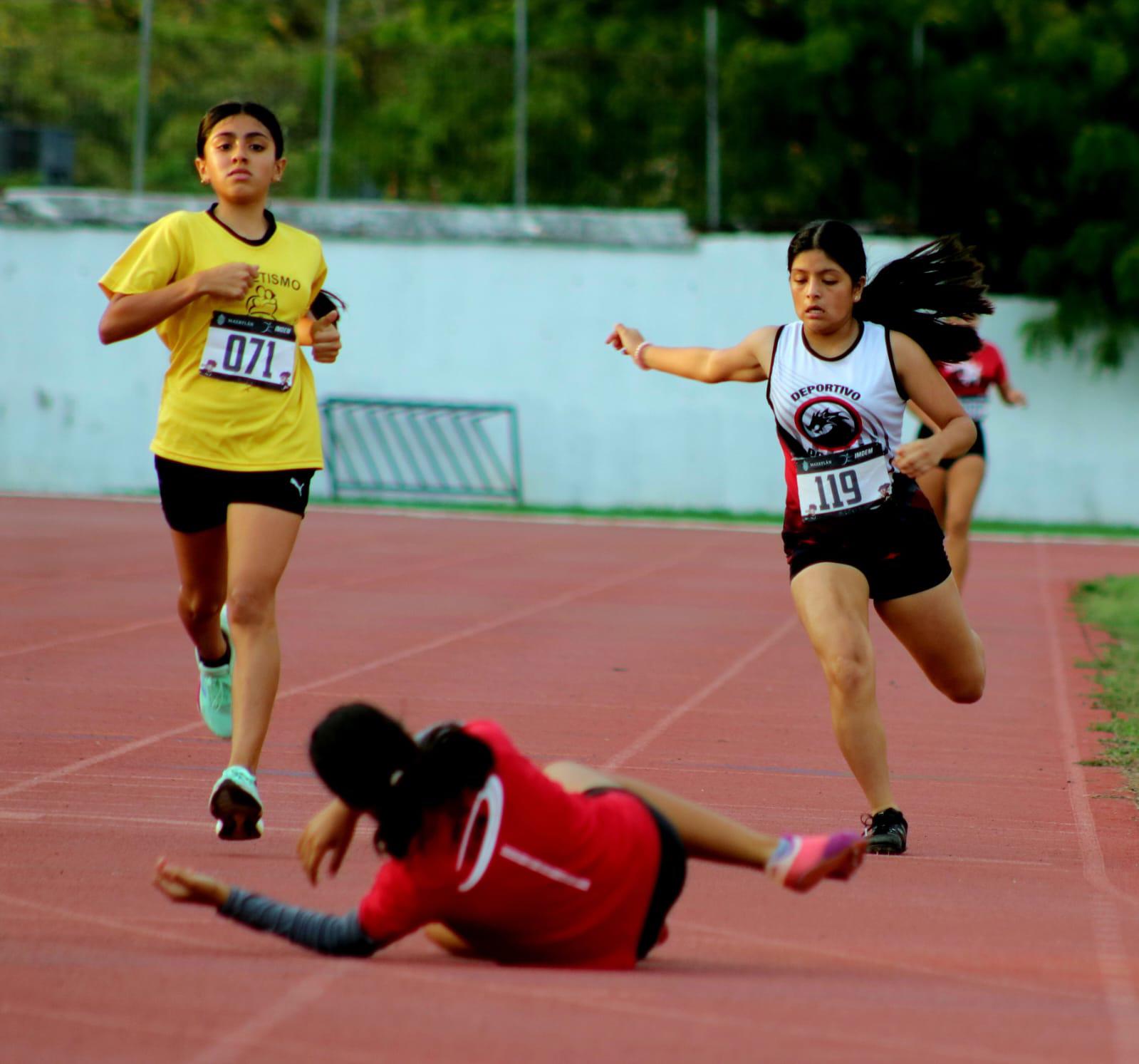 $!Se enfrentan los mejores en segunda fecha de Serial de Atletismo Imdem